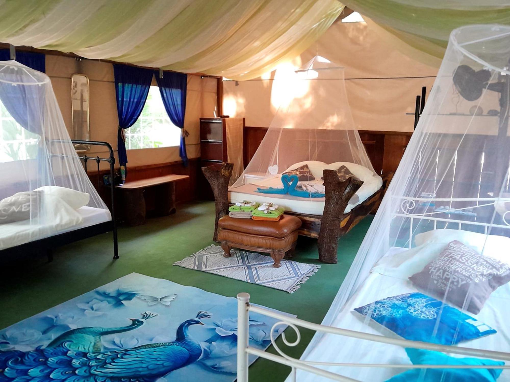 Fully Furnished Family Jungle Tent, Latino Glamping Пакера Екстер'єр фото
