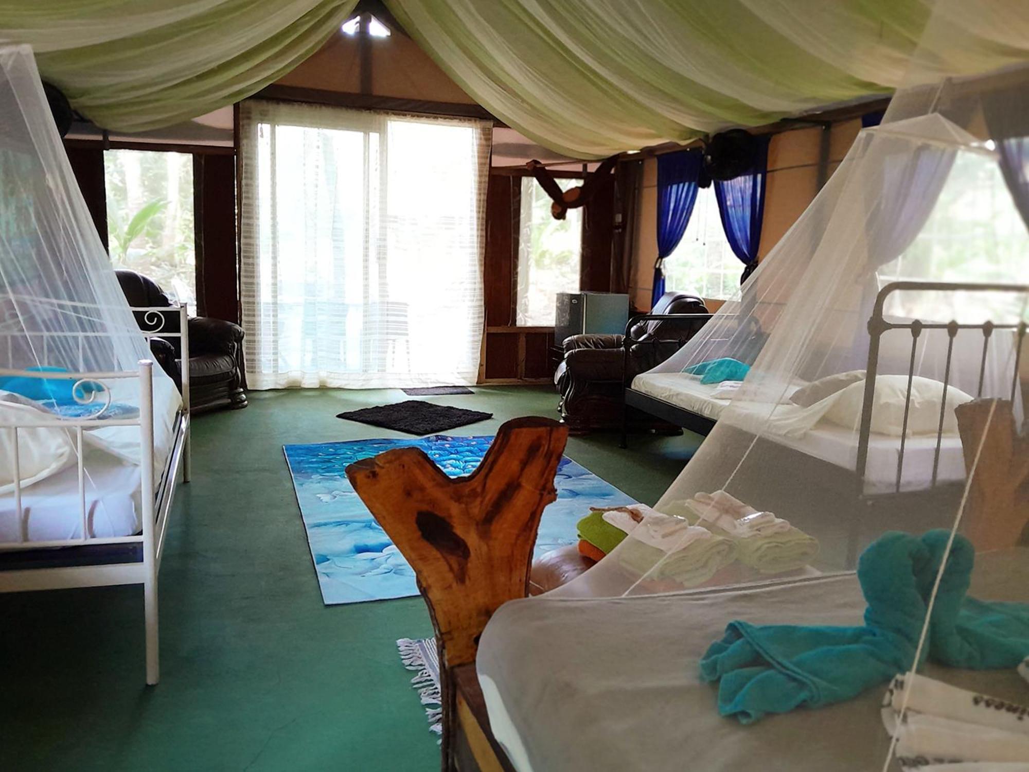 Fully Furnished Family Jungle Tent, Latino Glamping Пакера Екстер'єр фото